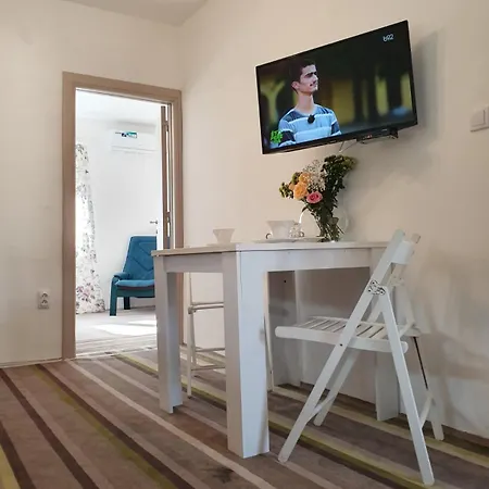 Lela Apartment
