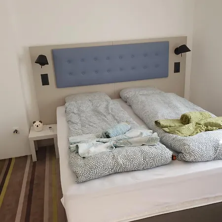 Lela * Vrnjacka Banja